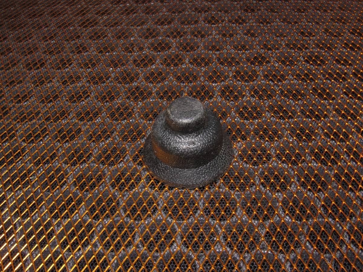 整理中 90 91 92 93 94 95 96 Nissan 300ZX OEM Front Seat Track Bolt Cap
