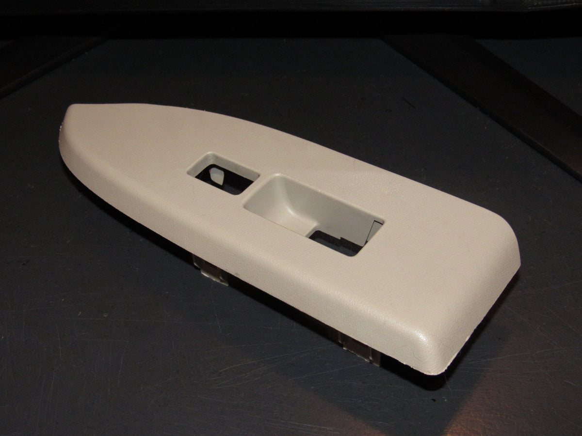 03 04 05 06 07 Infiniti G35 OEM Window Switch Bezel Trim Cover