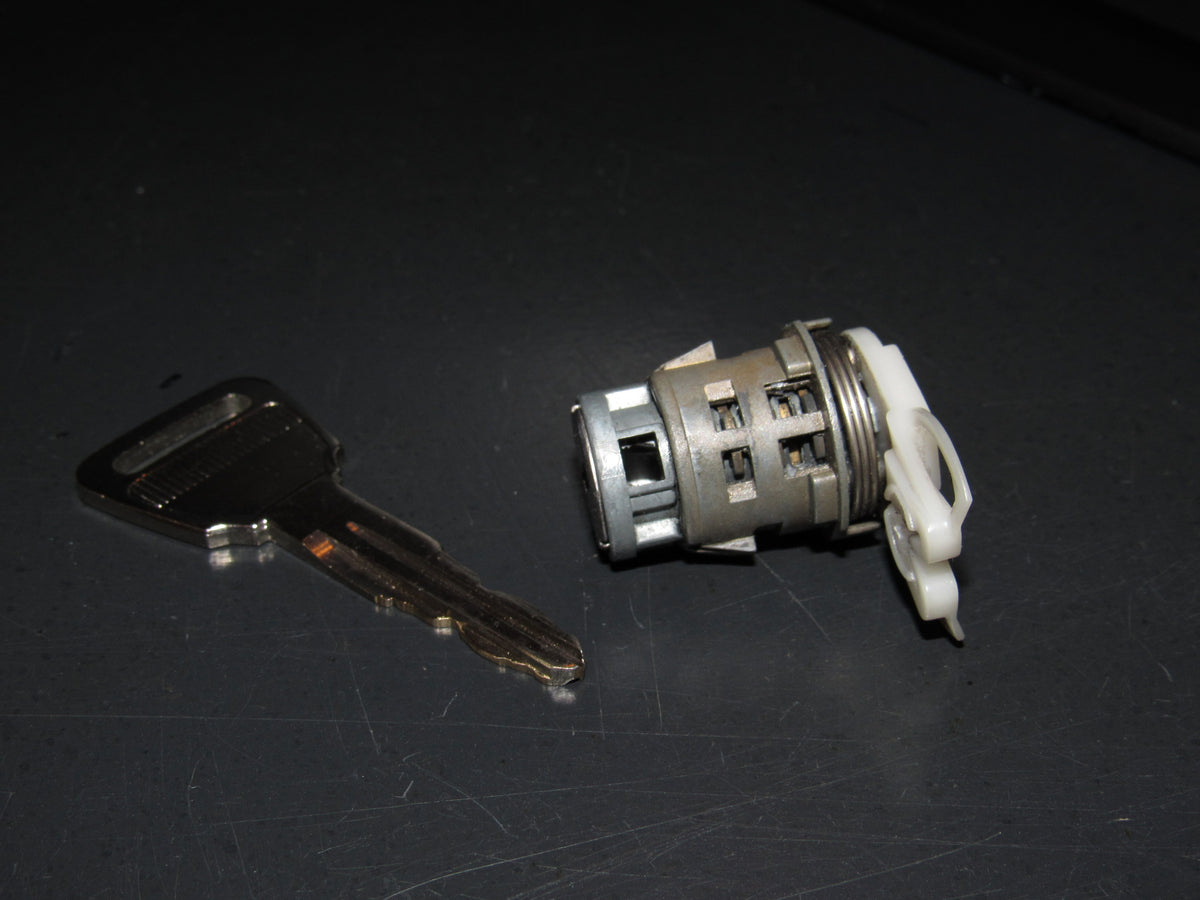 88 89 90 91 Honda CRX OEM Door Lock Cylinder Tumbler & Key