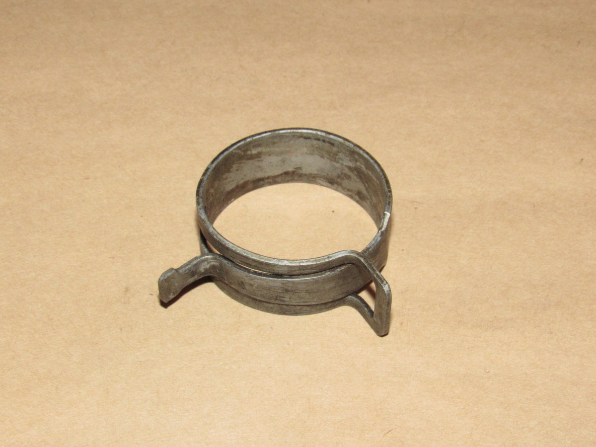 90 91 92 93 94 95 96 Nissan 300ZX OEM Radiator Hose Lock