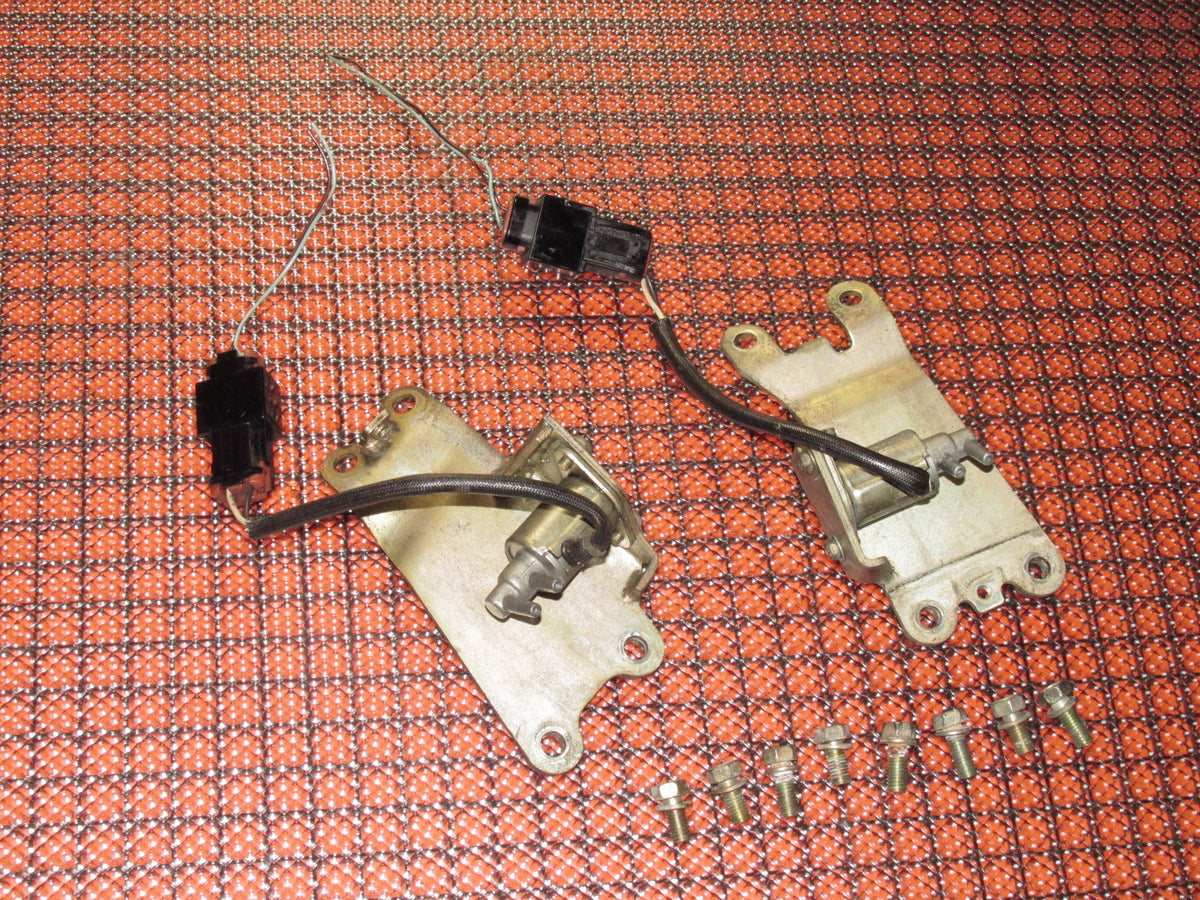 1990-1996 Nissan 300zx Twin Turbo OEM VSV Vacuum Valve Solenoid