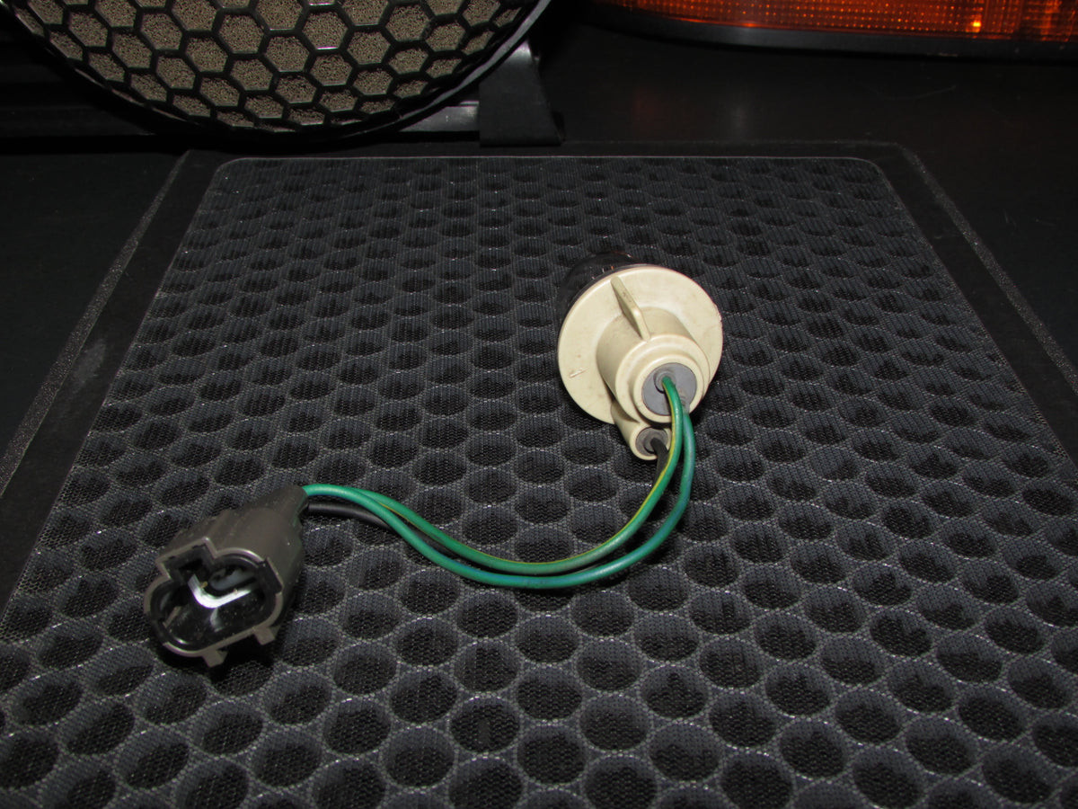 89 90 91 92 93 94 Nissan 240sx OEM Front Turn Signal Light Bulb