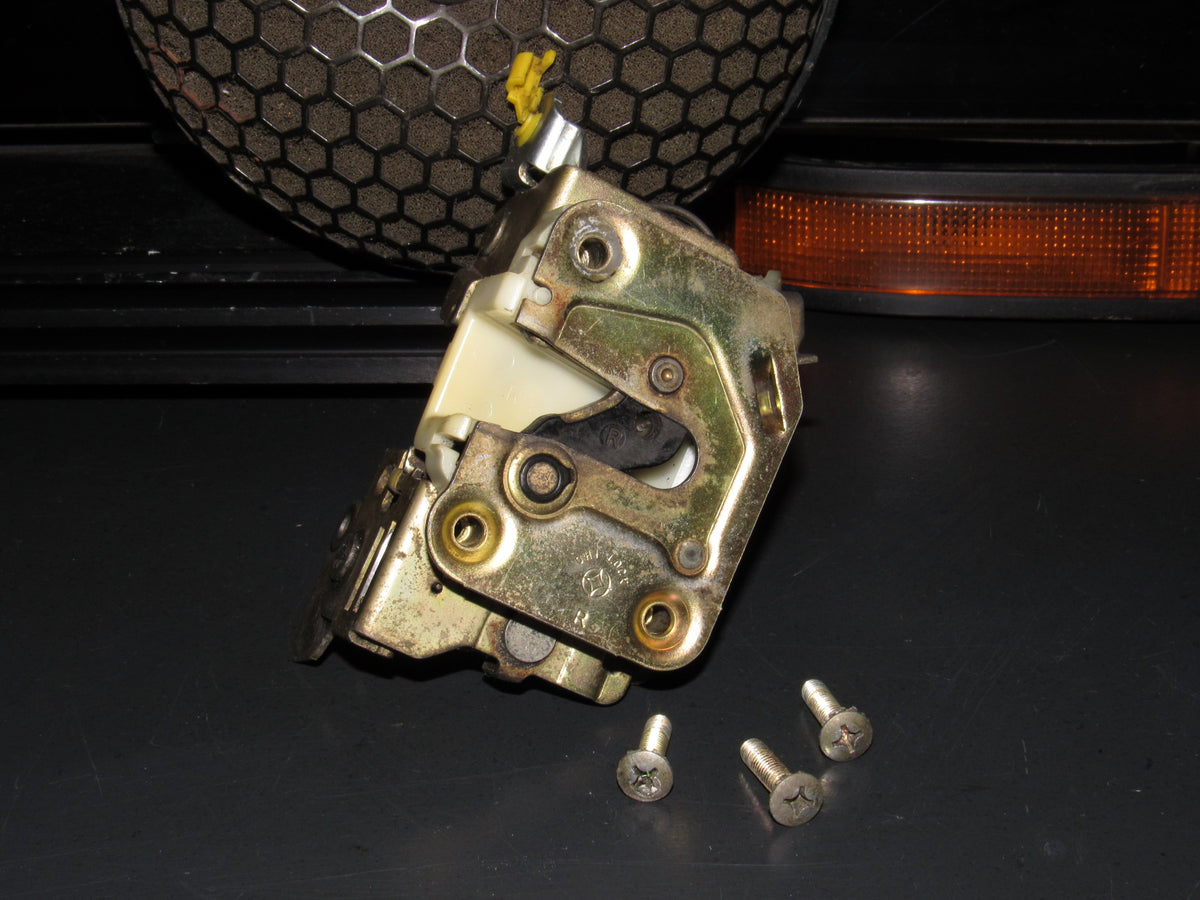 LATCH 切り抜き (9誌分) 82 83 Datsun 280zx OEM Door Latch - Right – Autopart3