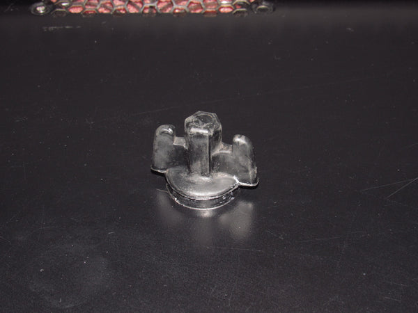 82-92 Pontiac Firebird OEM Tail Light Twist Fastener Retainer