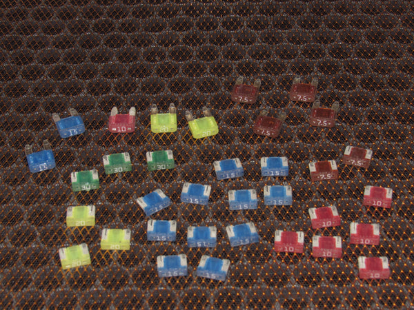 06-15 Mazda Miata OEM Various Fuses