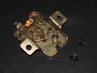 90 91 92 93 94 95 96 97 Mazda Miata OEM Trunk Latch