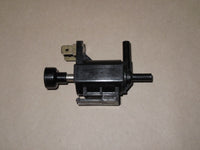 93 94 95 Mazda RX7 OEM Engine Air Vacuum Solenoid Valve 1E3 AESA127-1