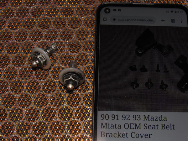 90 91 92 93 94 95 96 97 Mazda Miata OEM Seat Belt Bracket Cover Button
