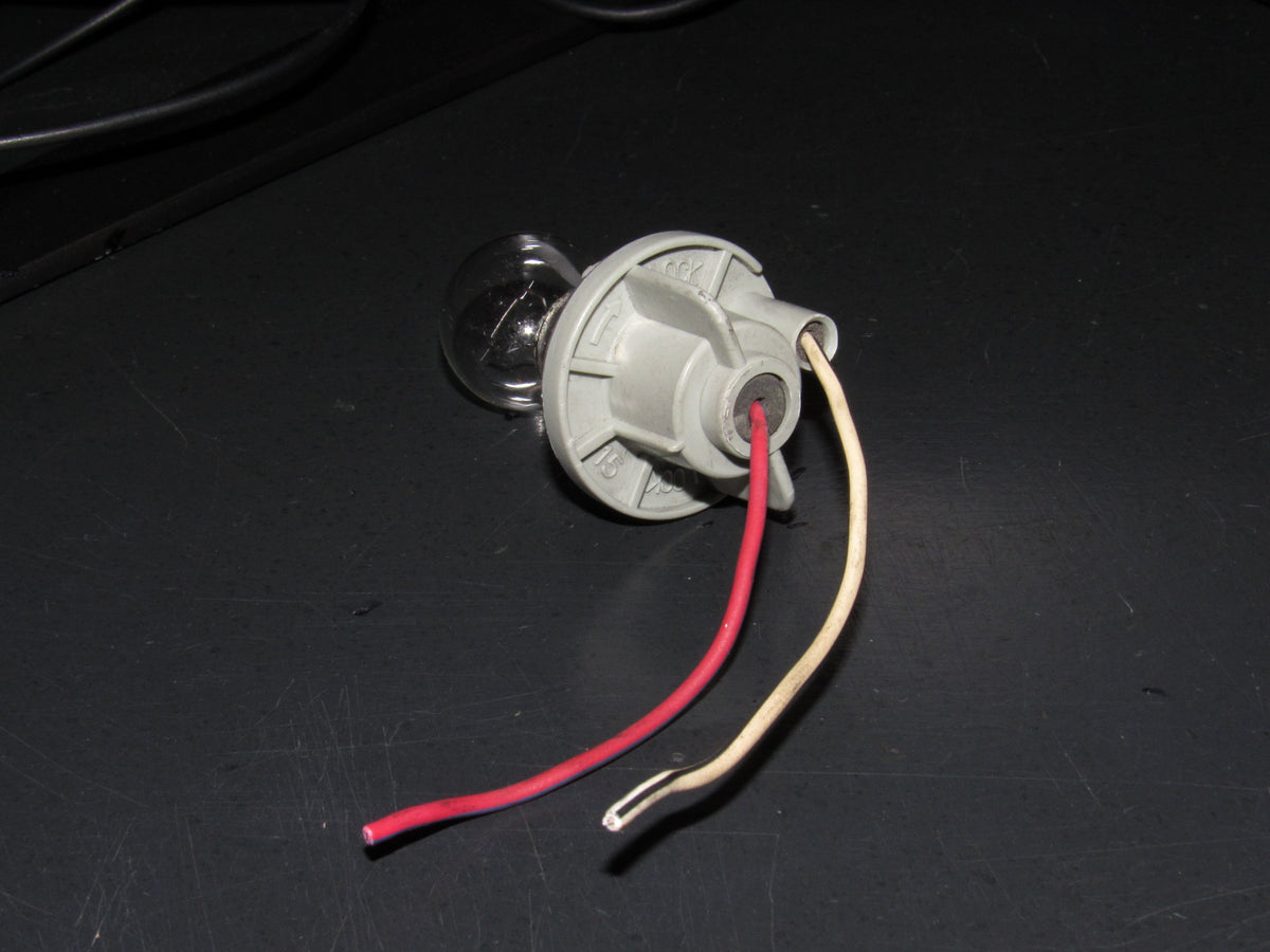 91 92 93 Toyota MR2 OEM Tail Light Lamp Reverse Light Bulb Socket - Ri ...