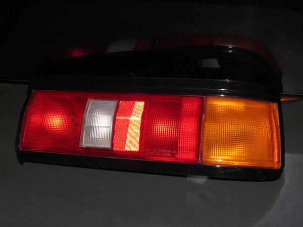 86 87 Toyota Corolla GTS Hatchback OEM Tail Light Lamp - Right