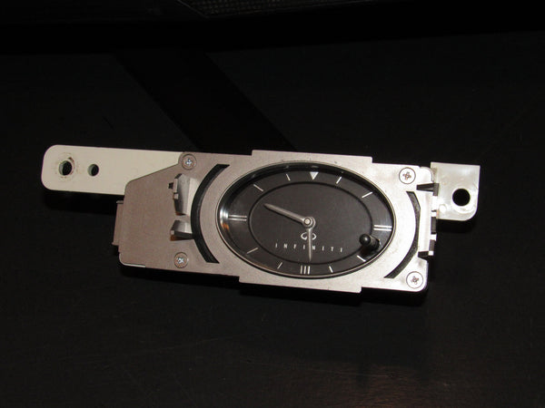 03 04 Infiniti G35 OEM Dash Analog Clock