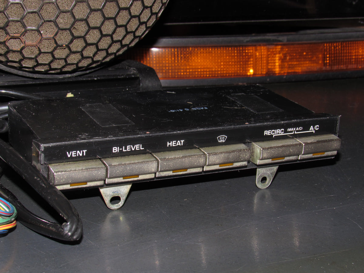 84 85 Mazda RX7 OEM Temperature A/C Heater Digital Climate Control Uni ...