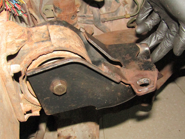 94 95 96 97 Mitsubishi 3000GT NA OEM M/T Transmission Mount Bracket - Right