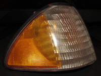 87 88 89 90 91 92 93 Ford Mustang OEM Front Outer Corner Turn Signal Light - Right