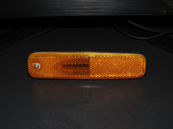 94 95 96 97 98 99 Toyota Celica OEM Front Side Marker Light Lamp - Right