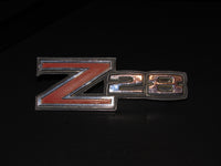 70 71 72 73 74 Chevrolet Camaro OEM Fender Z28 Badge Emblem