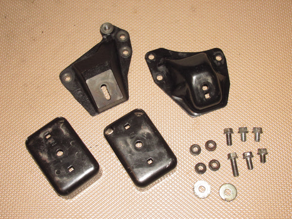 94 95 96 97 Mazda Miata OEM 1.8L Engine Motor Mount Bracket - Set