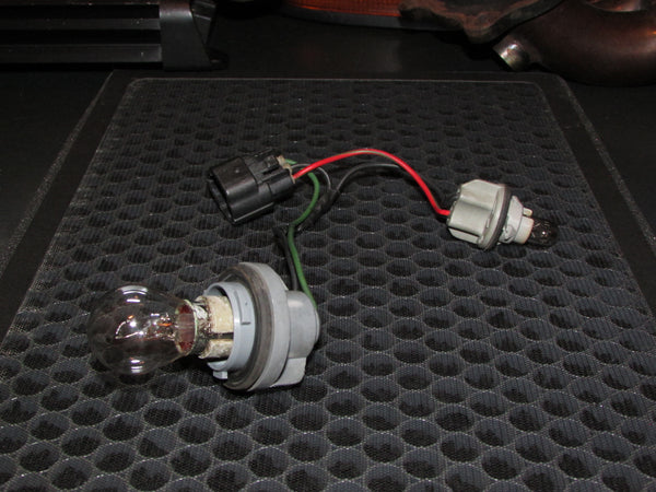 93 94 95 Mazda RX7 OEM Front Bumper Turn Signal Light Bulb Socket