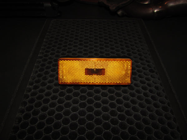 85 86 87 88 89 Ferrari 328 GTB GTS OEM Front Side Marker Light Lamp