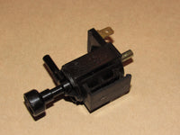 81 82 83 Mazda RX7 OEM Emission Vacuum Air Solenoid Valve Switch AESA127