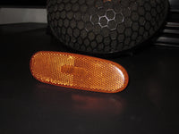 00 01 02 03 04 05 Toyota MR2 OEM Front Side Marker Light Lamp - Right