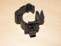 90 91 92 93 94 95 96 Nissan 300ZX OEM Brake Booster Hose Holder Lock Clip Retainer
