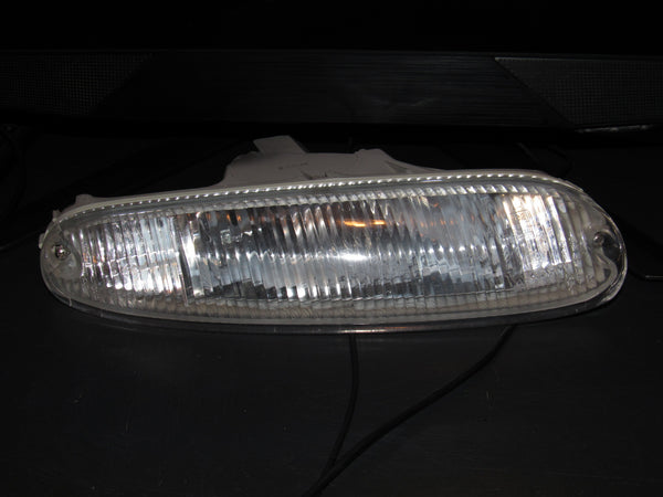 90 91 92 93 94 95 96 97 Mazda Miata OEM Front Turn Signal Light Lamp - Right