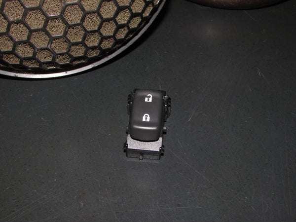 05-13 Chevrolet Corvette OEM Power Door Lock Switch