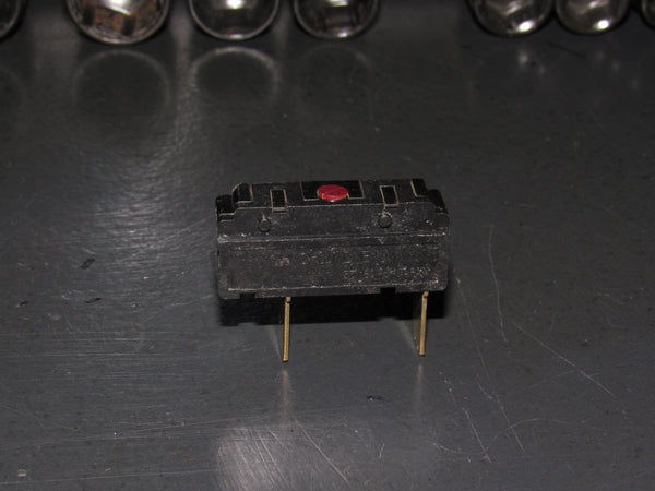 90 91 92 93 94 95 96 97 Mazda Miata OEM FCB-30A-1 Fuse Circuit Breaker